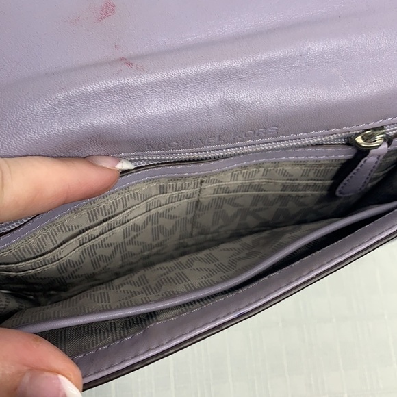 Michael Kors Cynthia Small Shoulder Flap Leather - Picture 8 of 11